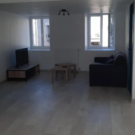 4 Personnes Apartamento Arsac-en-Velay